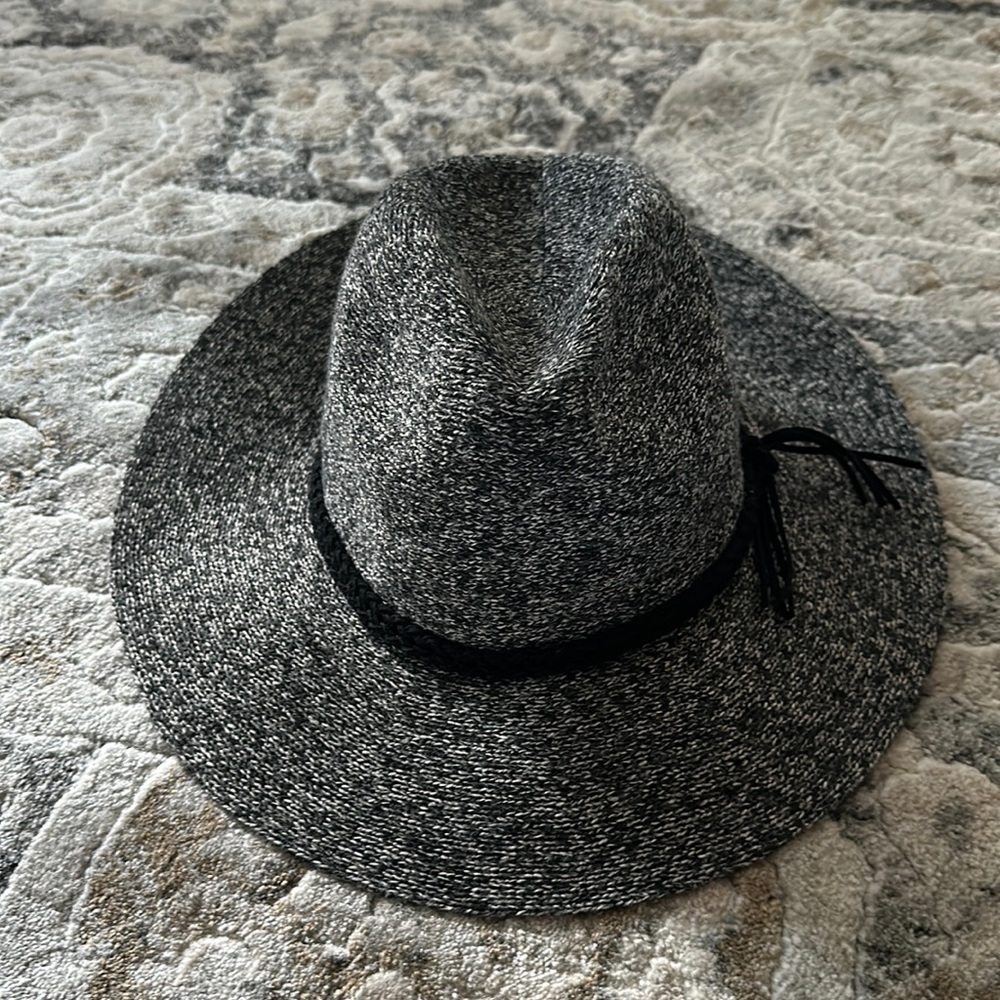 Women’s Hat